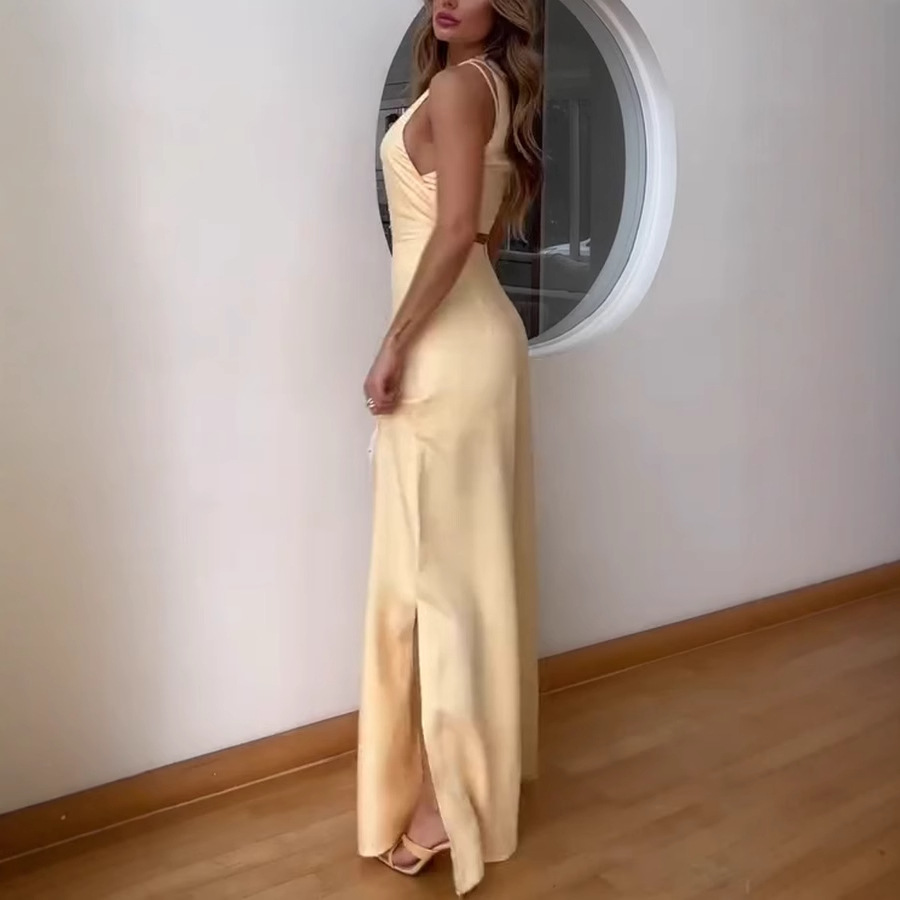 Nuova Tuta Lunga Estiva 2026 S - Summer Clothing Pictures recensione e prezzo