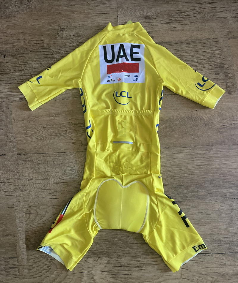 LASER CUT Dermotuta 2024 UAE T - Summer Clothing Material recensione e prezzo