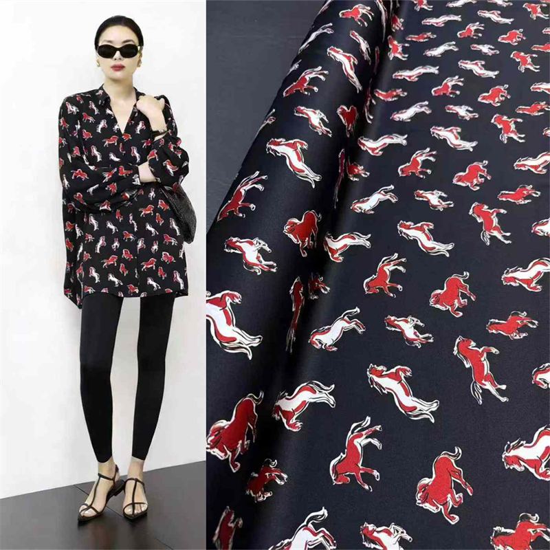 Tessuto di Seta Nero Traspiran - Summer Clothing Material recensione e prezzo